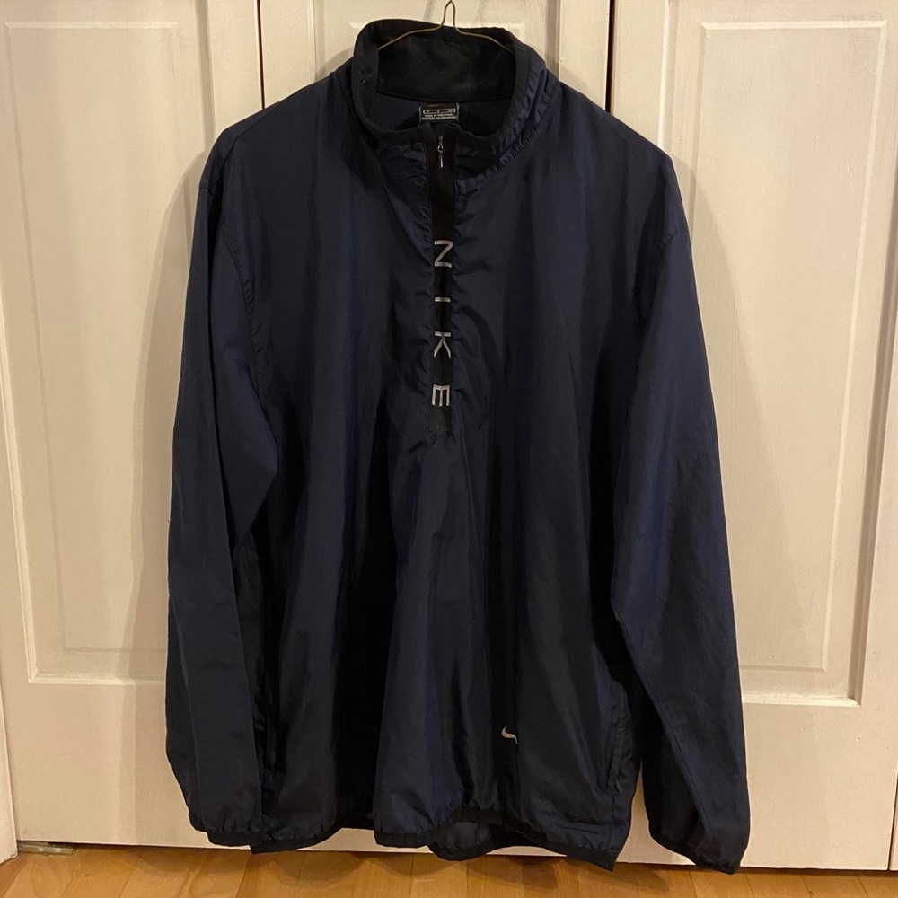 Men’s vintage 90s Nike Windbreaker